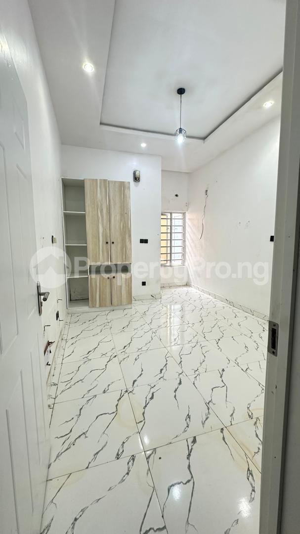 1 bedroom Flat / Apartment for rent chevron Lekki Lagos