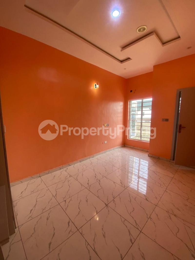 1 bedroom Flat / Apartment for rent Van Daniel’s Close To Express Orchid Lekki Lagos