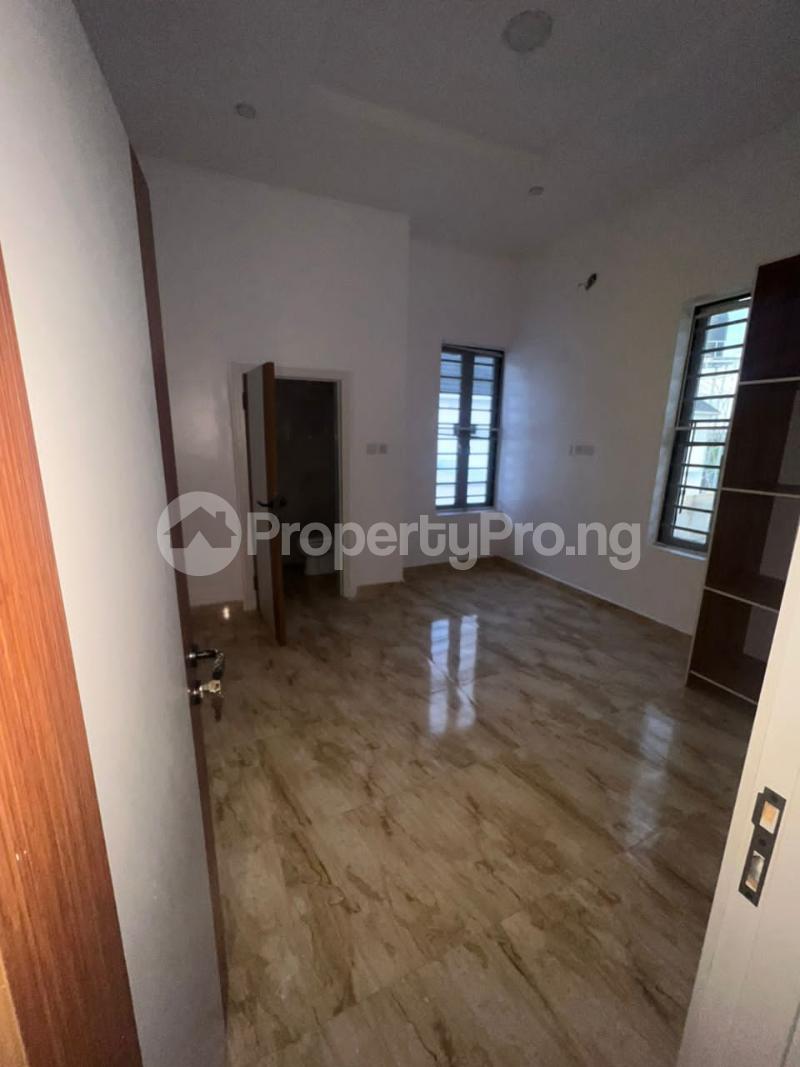 1 bedroom Flat / Apartment for rent orchid Lekki Lagos