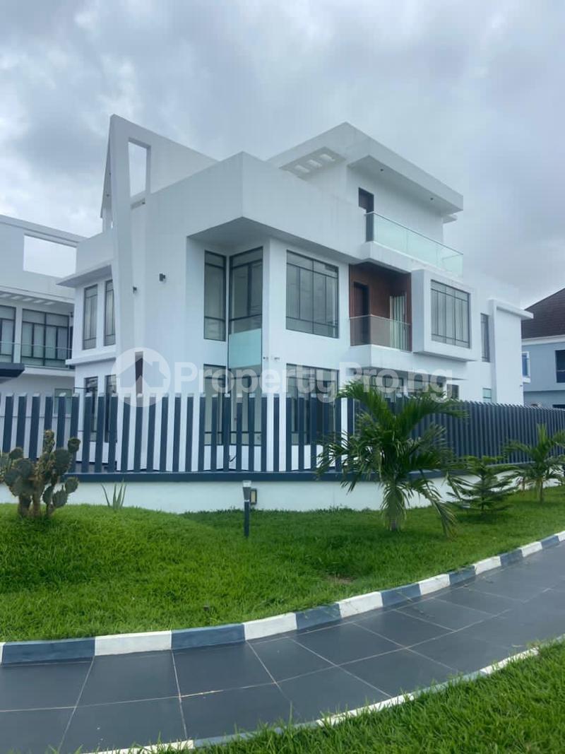 6 bedroom House for sale Pinnock Beach Estate Osapa london Lekki Lagos