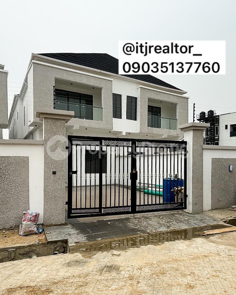 4 bedroom House for sale Ologolo Lekki Lagos