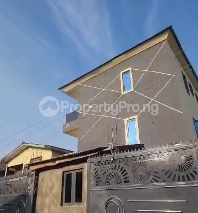 1 bedroom Flat / Apartment for rent Ogunlana Surulere Lagos