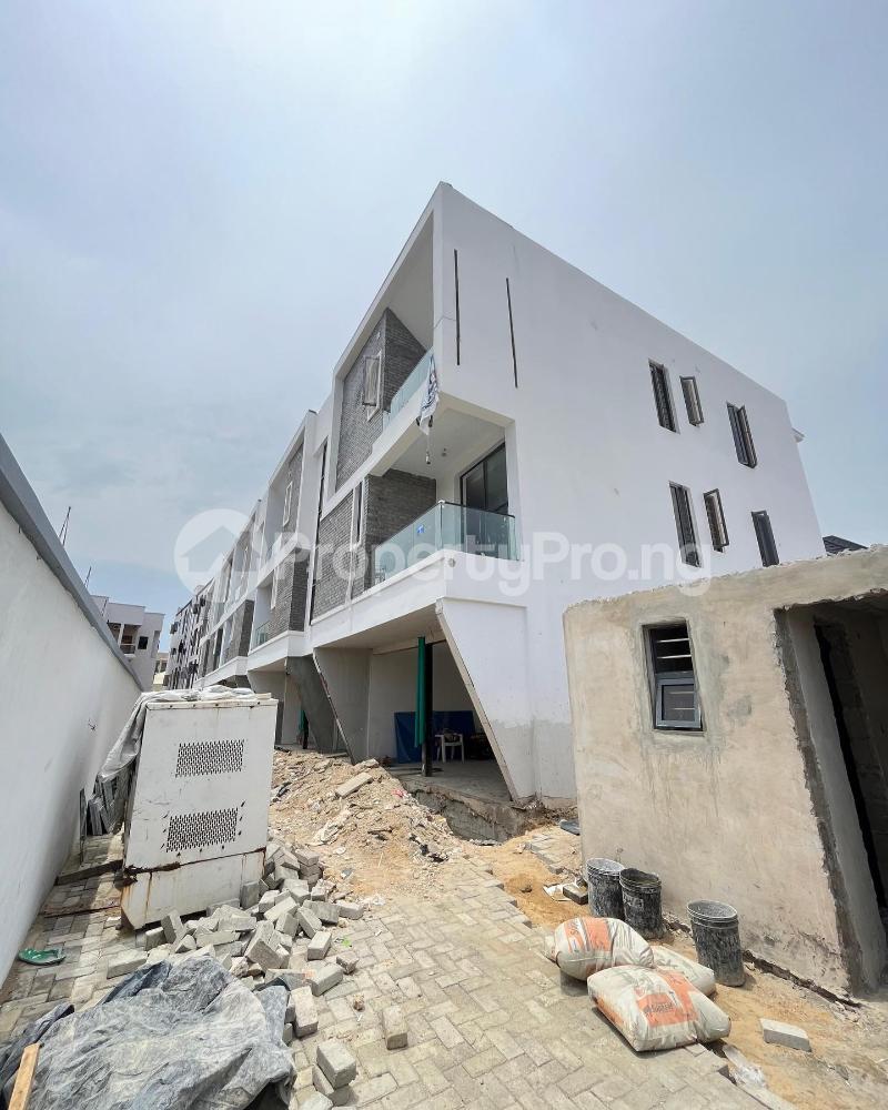 1 bedroom House for sale Ologolo Lekki Lagos