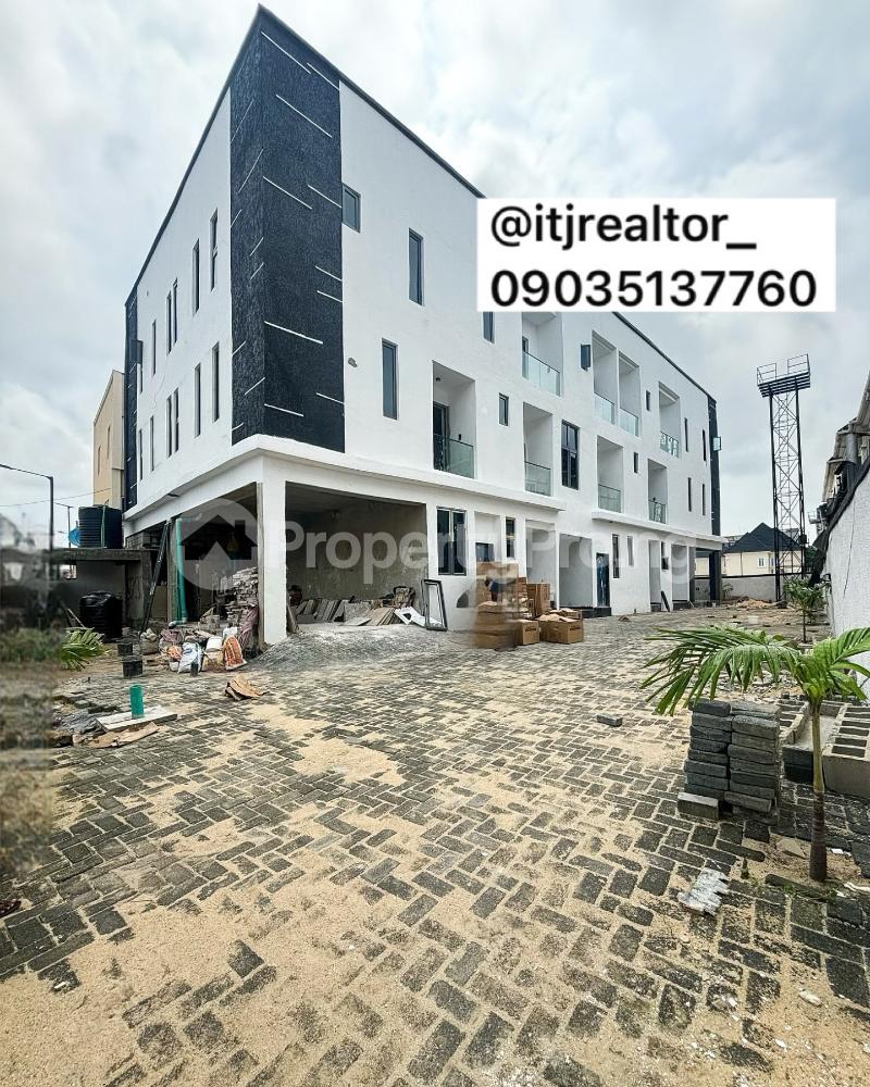 1 bedroom House for sale Ologolo Lekki Lagos