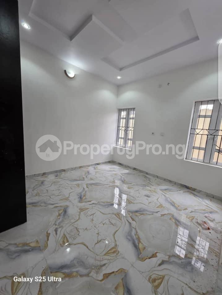 2 bedroom Flat / Apartment for rent Ilupeju Lagos