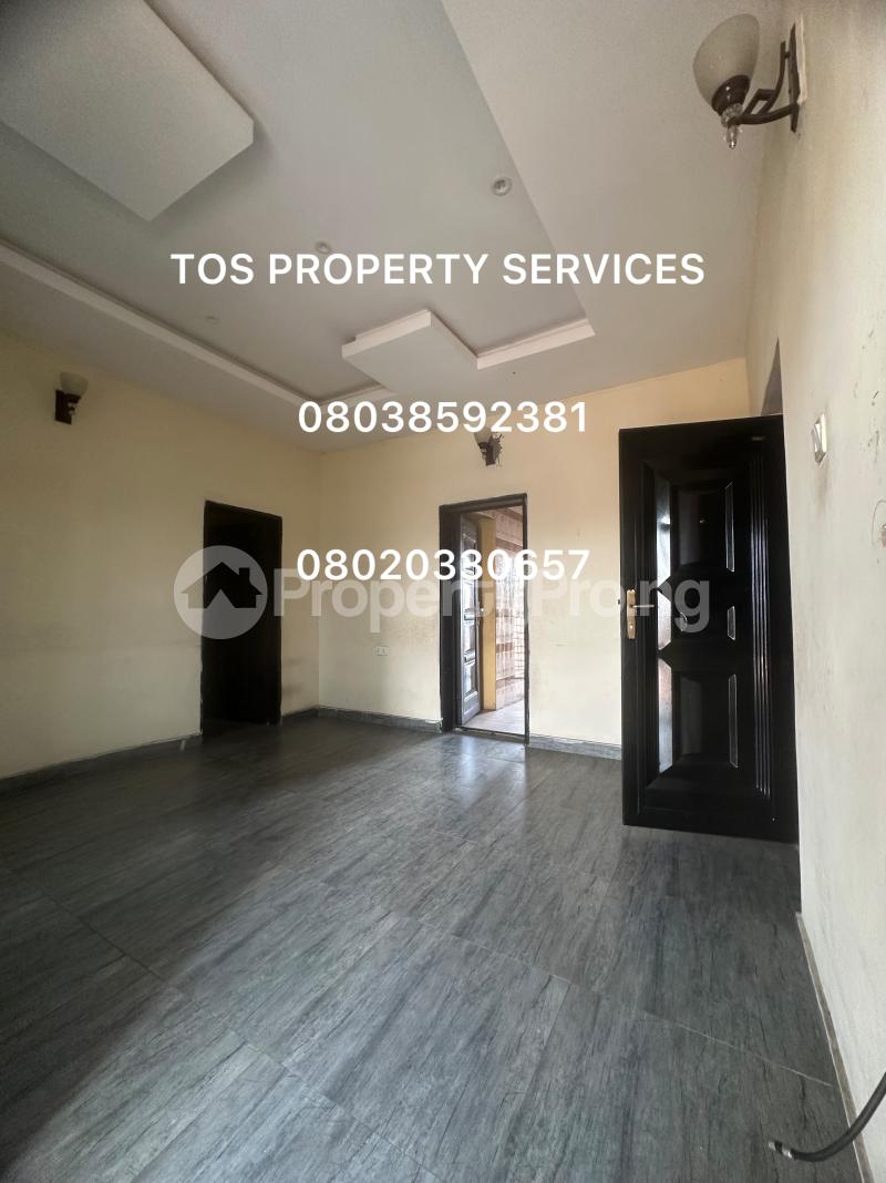 2 bedroom Flat / Apartment for rent Yaba, Lagos. Yaba Lagos