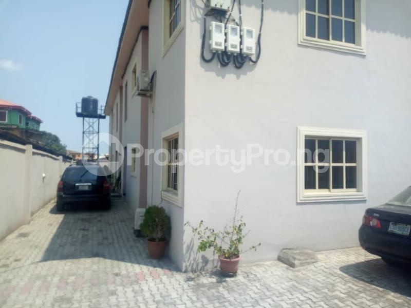 3 bedroom Flat / Apartment for rent Folaagoro, Yaba. Fola Agoro Yaba Lagos