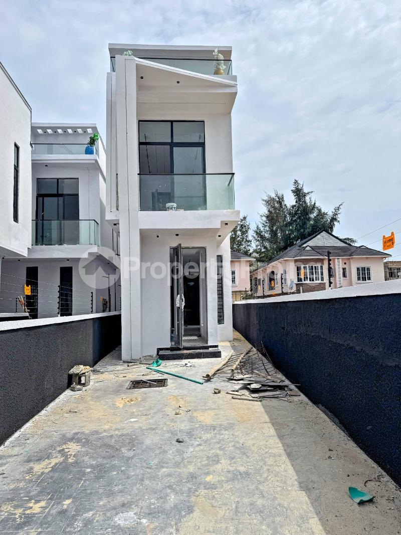 2 bedroom House for sale Ikota Lekki Lagos