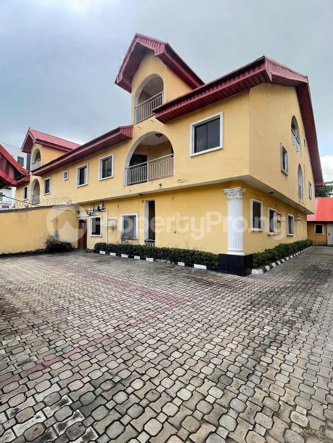 2 bedroom House for rent Lekki Phase 1 Lekki Lagos