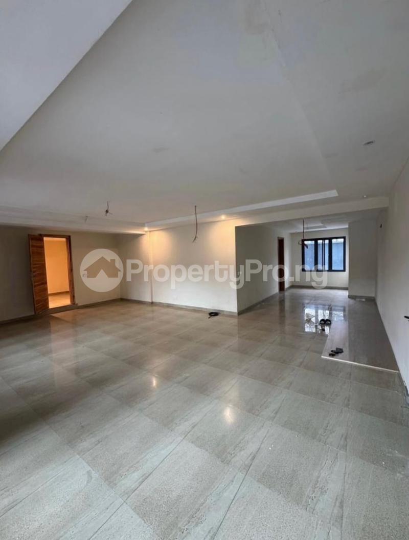 2 bedroom House for rent Lekki Phase 1 Lekki Lagos