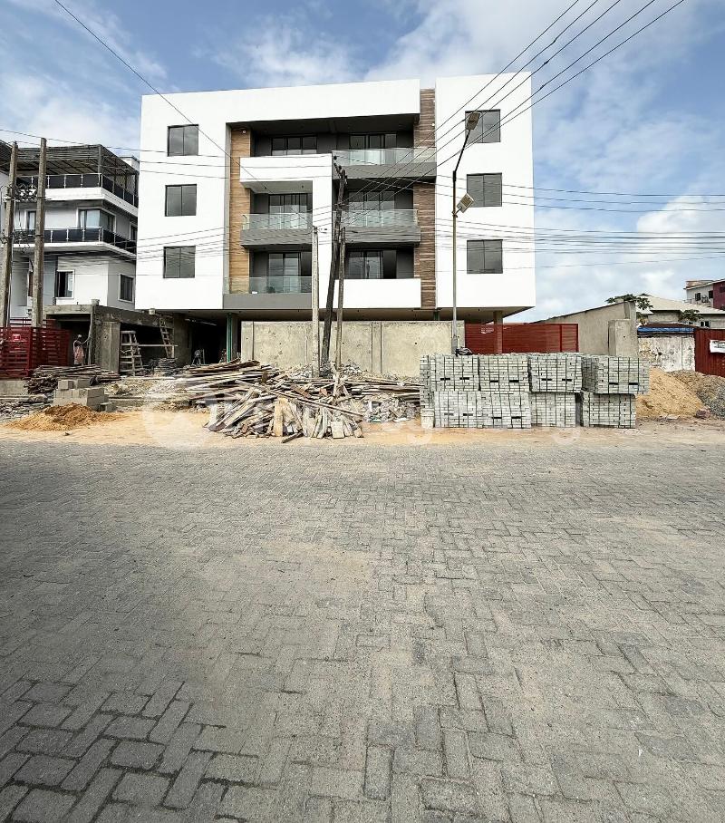 2 bedroom House for sale ONIRU Victoria Island Lagos