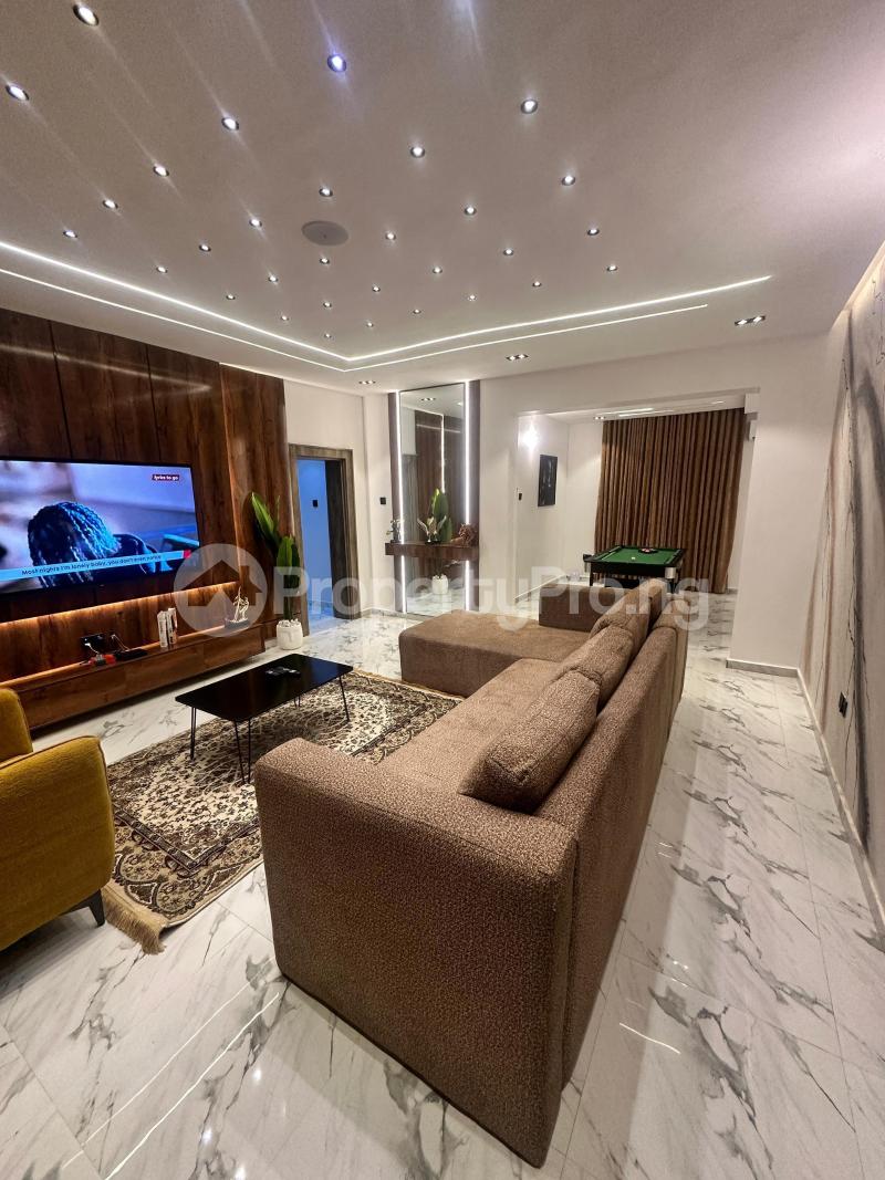 2 bedroom Flat / Apartment for shortlet  Wuse 2 Abuja