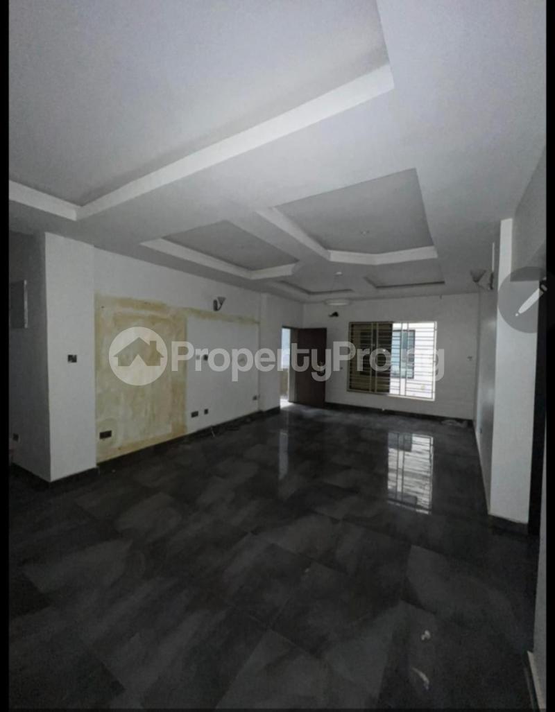 2 bedroom House for rent Ikate Lekki Lagos