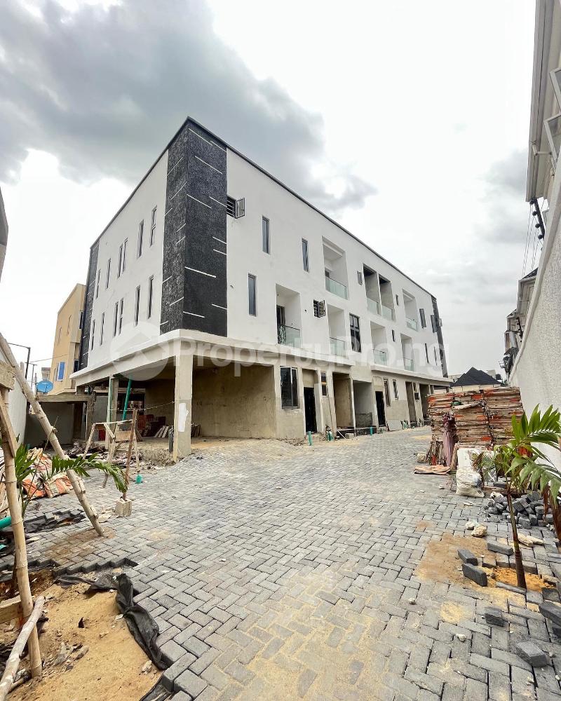 2 bedroom House for sale Ologolo Lekki Lagos