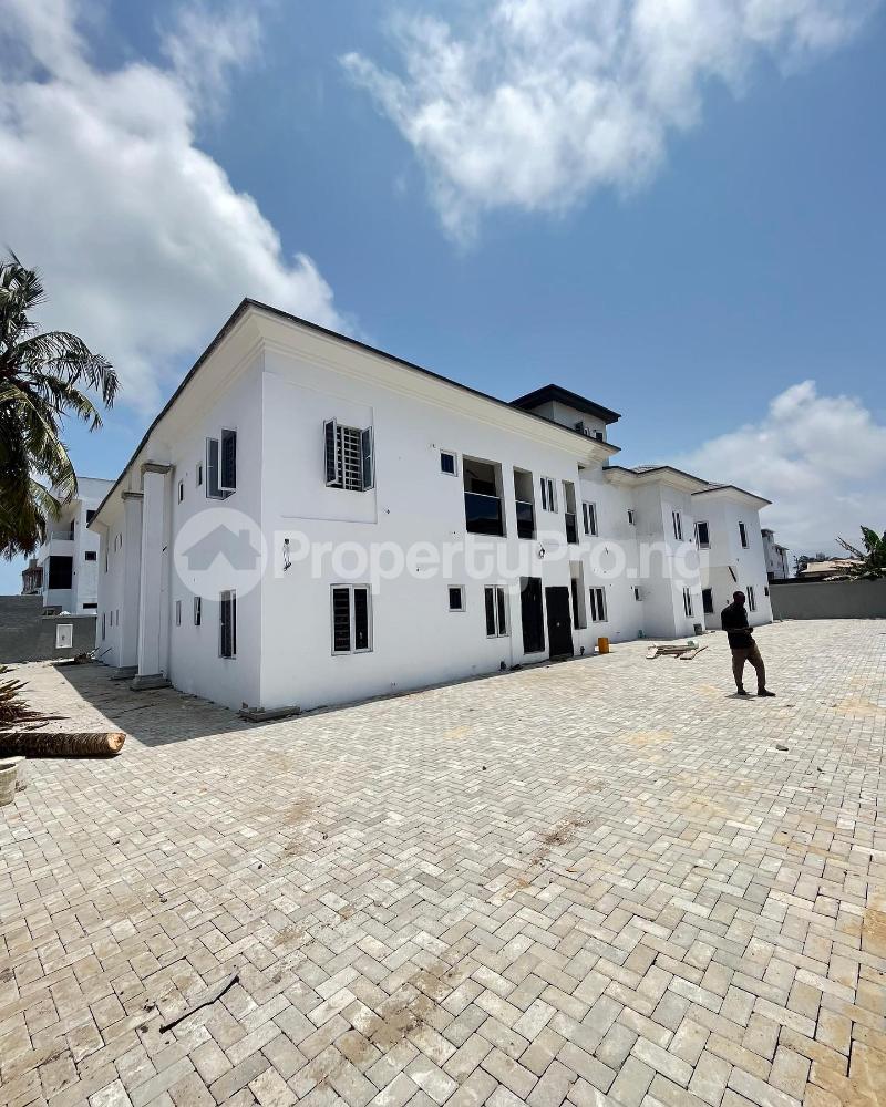 2 bedroom House for sale New Road Lekki Lagos