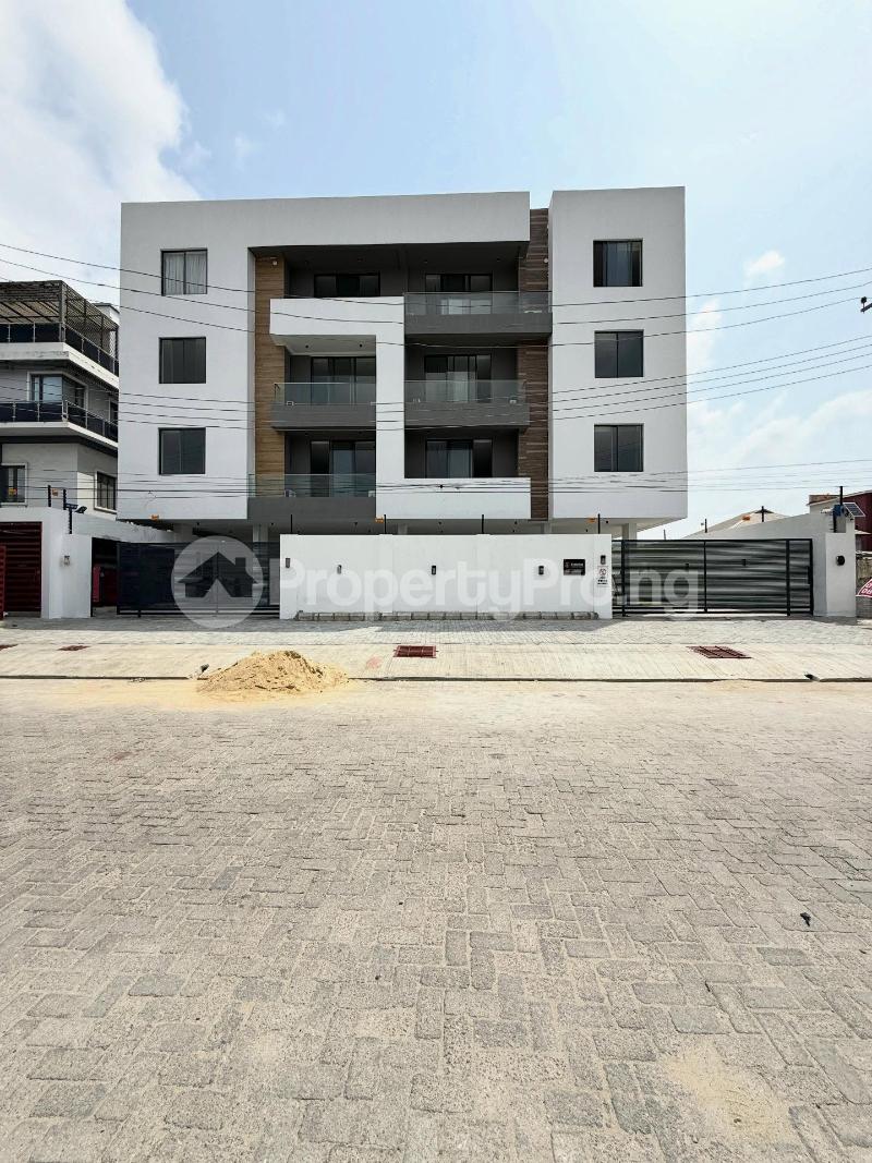 2 bedroom House for sale ONIRU Victoria Island Lagos
