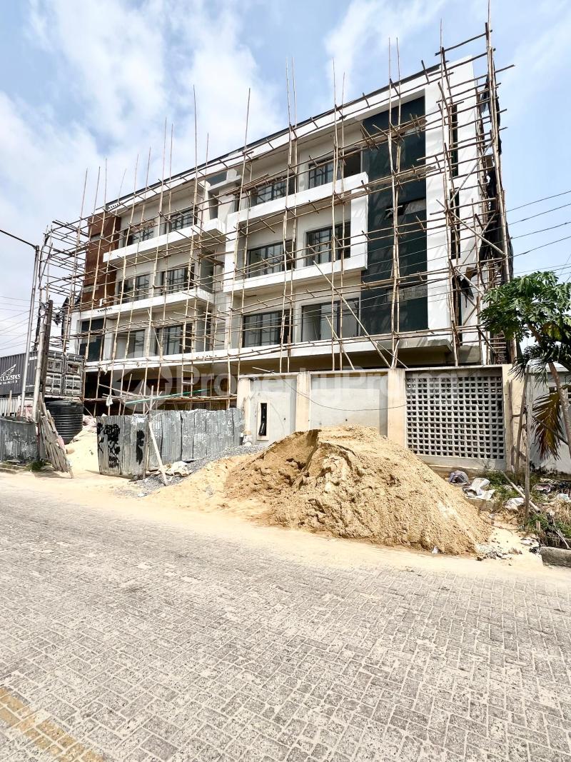 2 bedroom House for sale ONIRU Victoria Island Lagos