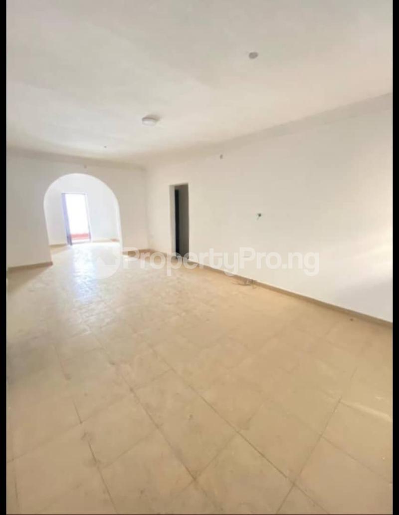 2 bedroom House for rent Ikate Lekki Lagos