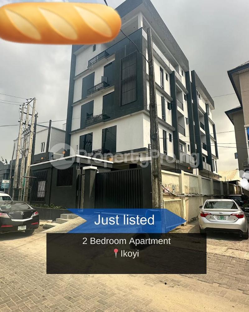 2 bedroom House for sale Ikoyi Lagos