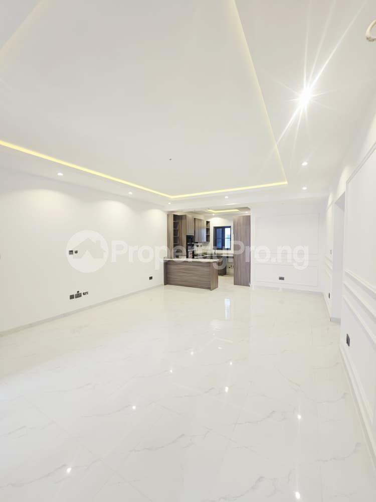 2 bedroom House for rent Ilasan Lekki Lagos
