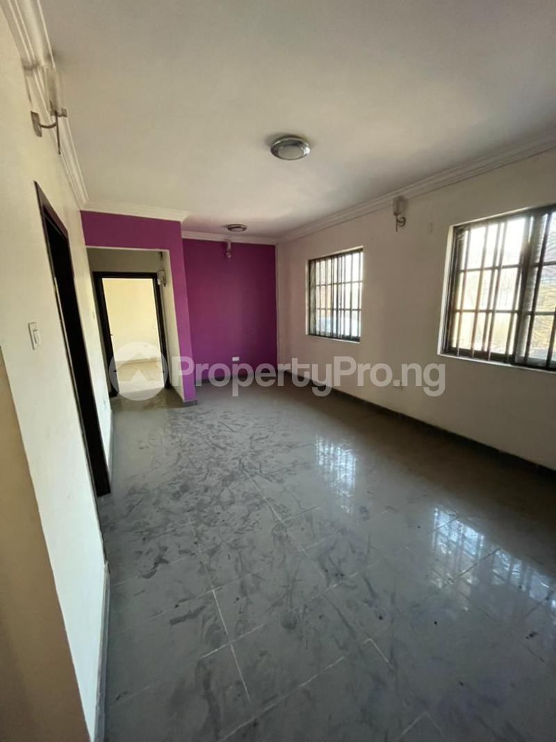 2 bedroom Flat / Apartment for sale Yaba, Lagos. Yaba Lagos