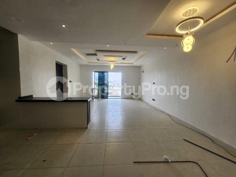 2 bedroom Flat / Apartment for rent Off Admiralty Way Lekki Phase 1 Lekki Lagos