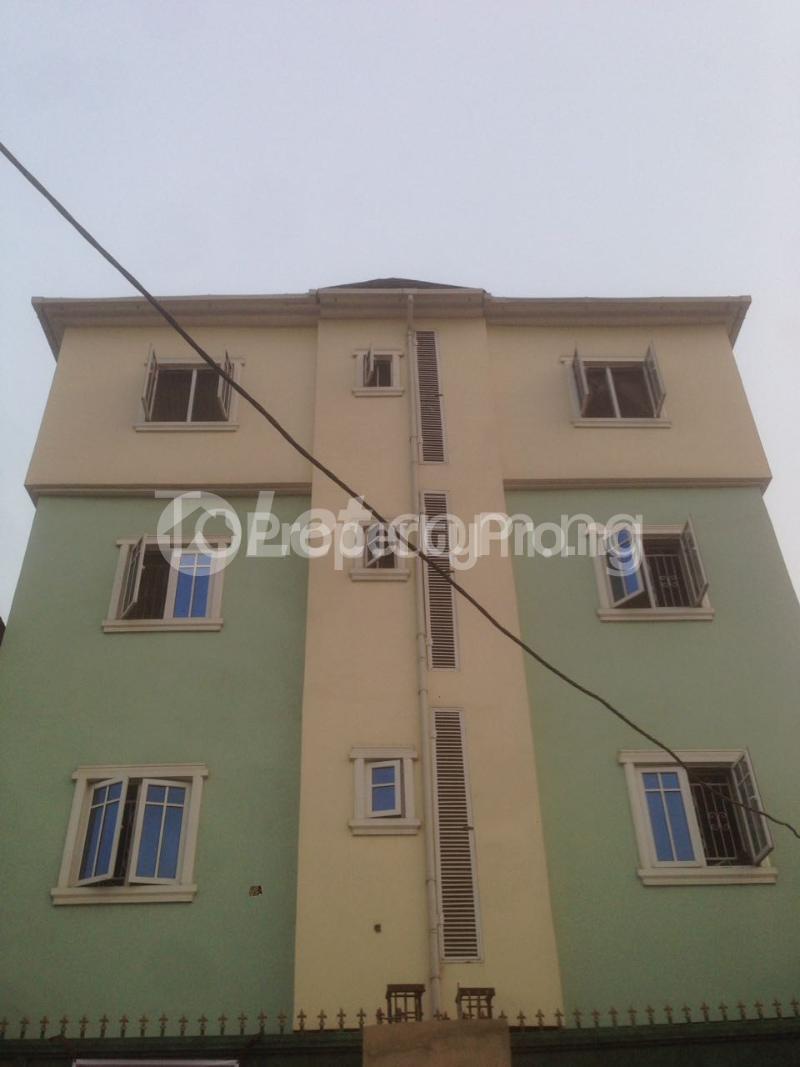2 bedroom Flat / Apartment for rent Olonode Alagomeji Yaba Lagos
