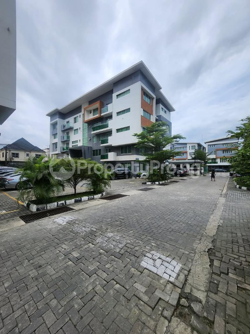 2 bedroom House for rent Lekki Right Lekki Lagos