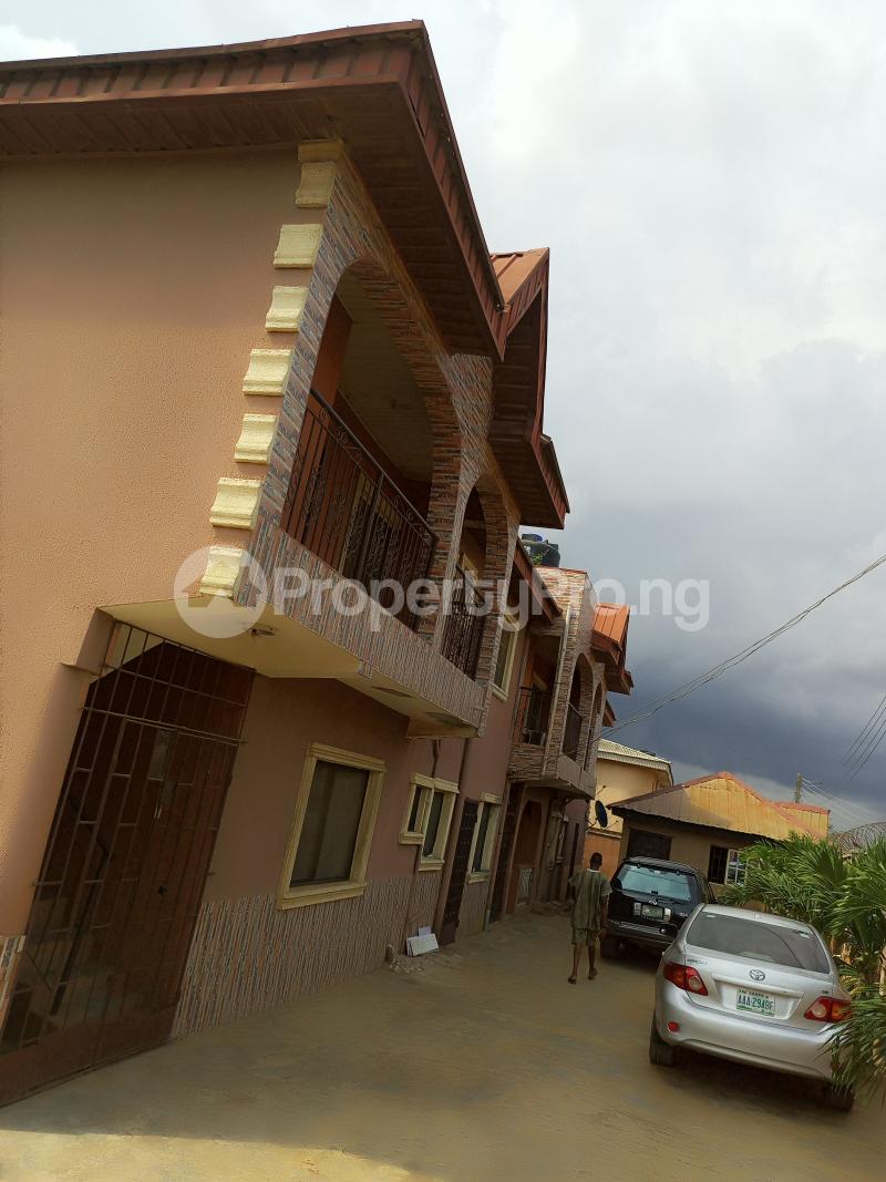 2 bedroom Flat / Apartment for rent Olarenwaju Str. Igando Ikotun/Igando Lagos