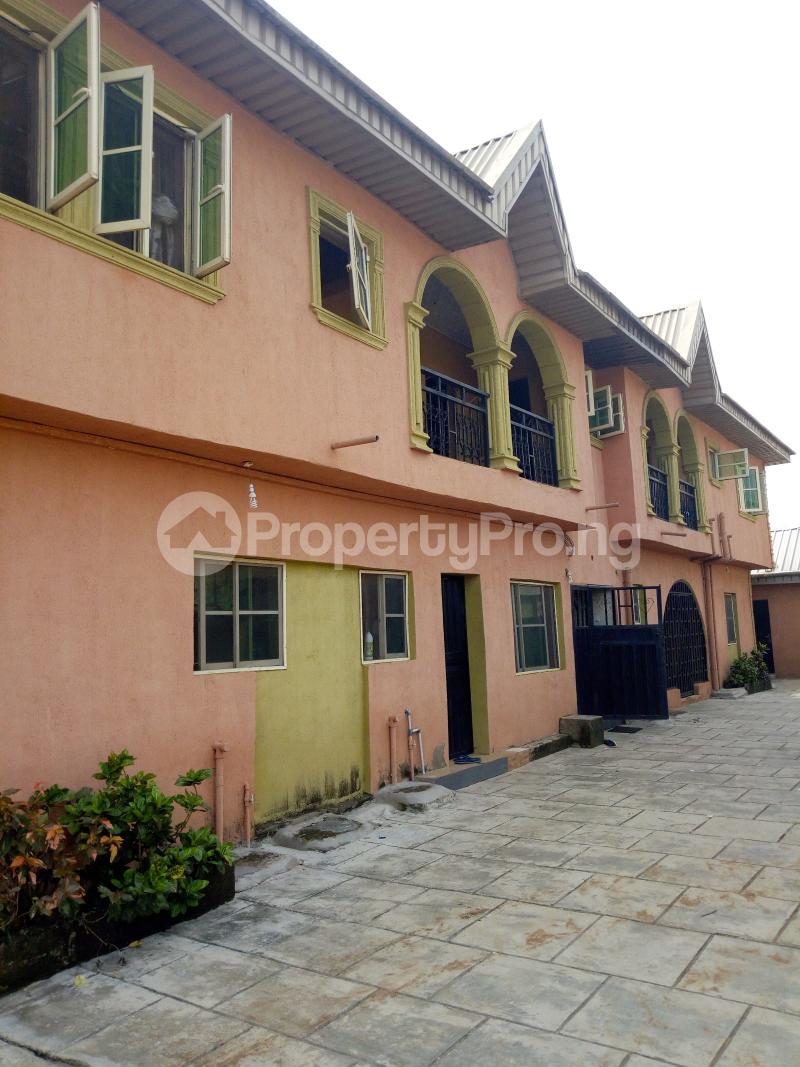 2 bedroom Flat / Apartment for rent College B/stop Igando Ikotun/Igando Lagos