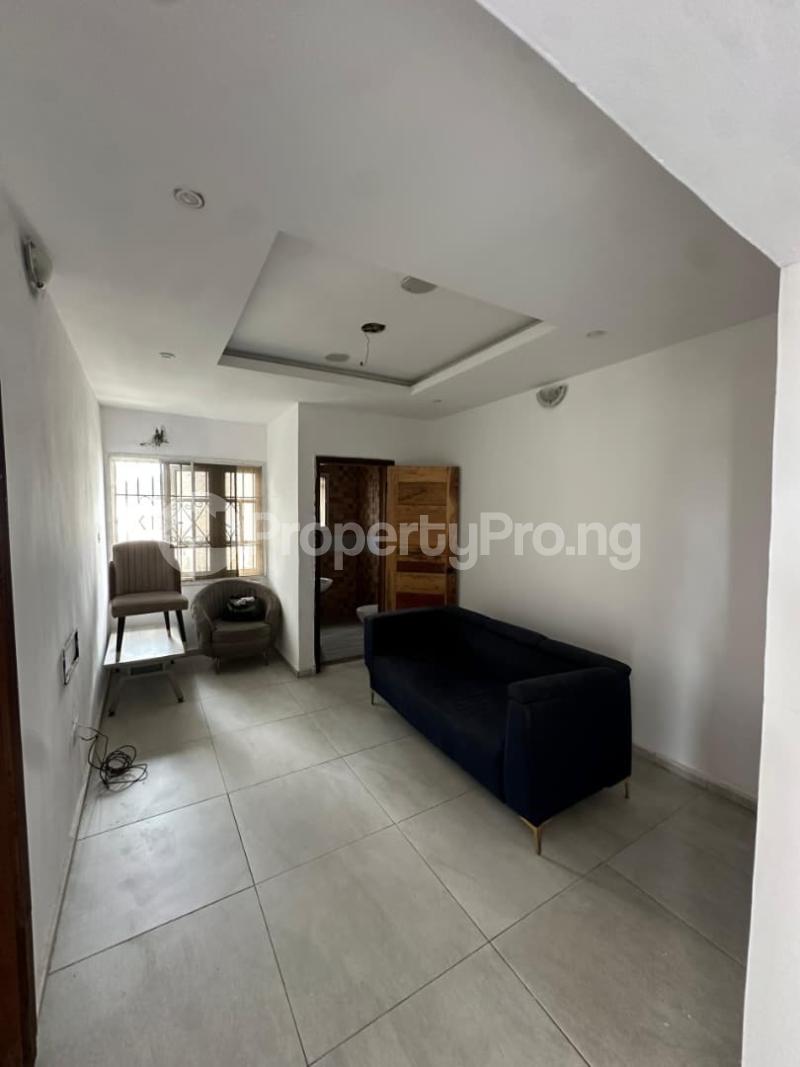 2 bedroom Flat / Apartment for rent Ologolo Ologolo Lekki Lagos