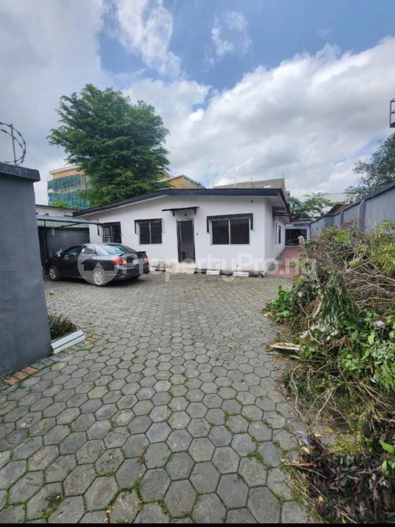 3 bedroom Commercial Property for rent Ikeja GRA Ikeja Lagos