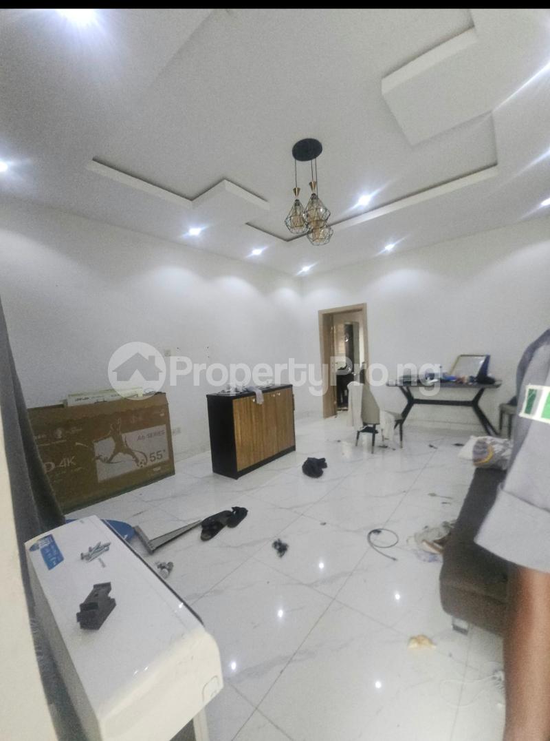 3 bedroom Flat / Apartment for rent @lovely Environment, Omole Phase Estate Ikeja Omole phase 1 Ojodu Lagos