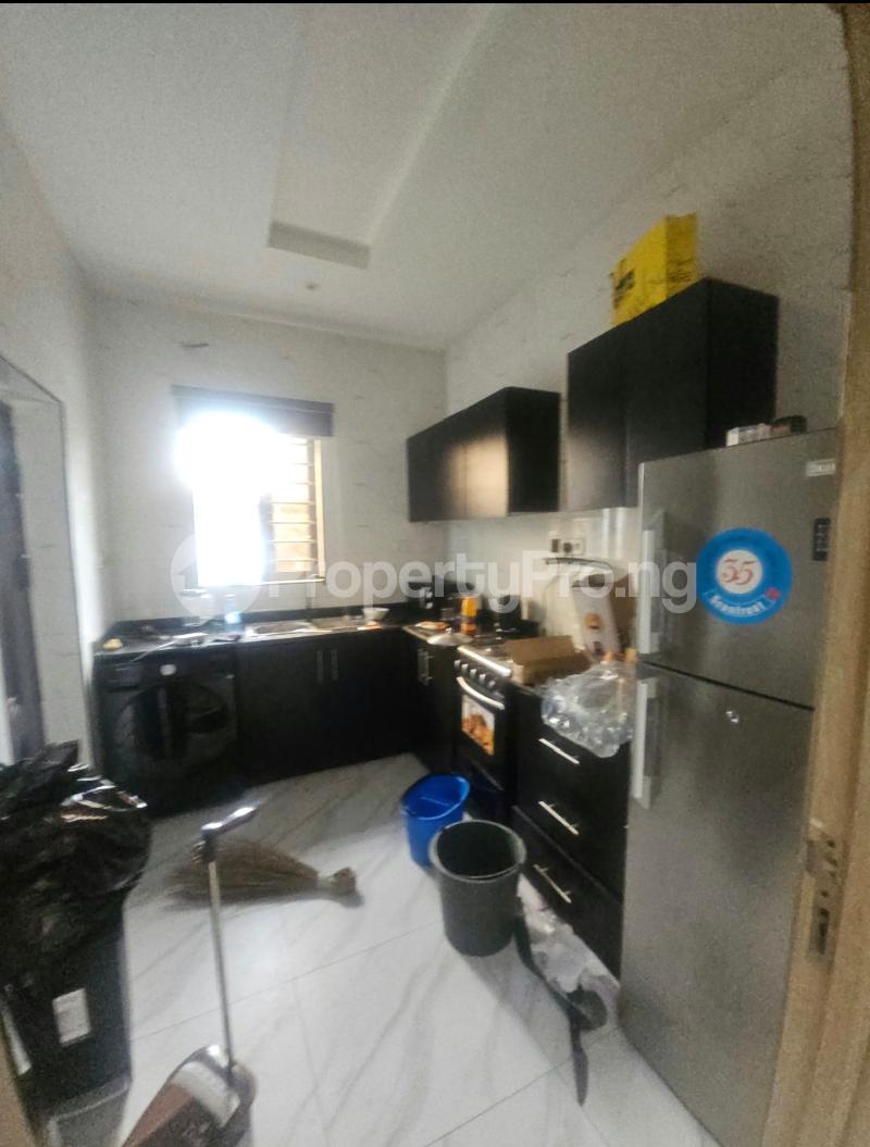 3 bedroom Flat / Apartment for rent @lovely Environment, Omole Phase Estate Ikeja Omole phase 1 Ojodu Lagos
