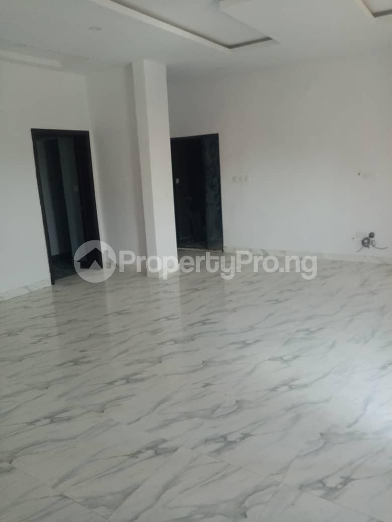 3 bedroom Flat / Apartment for rent Alagomeji Yaba Lagos