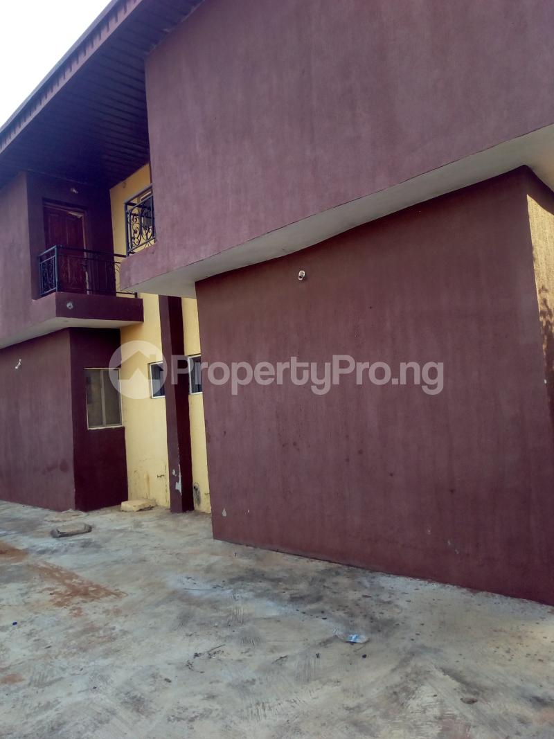 3 bedroom Flat / Apartment for rent Bada, Alaja Road Ayobo Ipaja Lagos