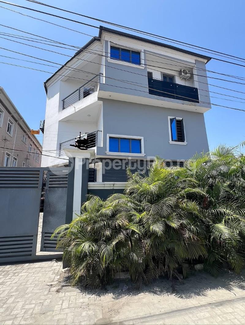 3 bedroom House for rent Ologolo Lekki Lagos