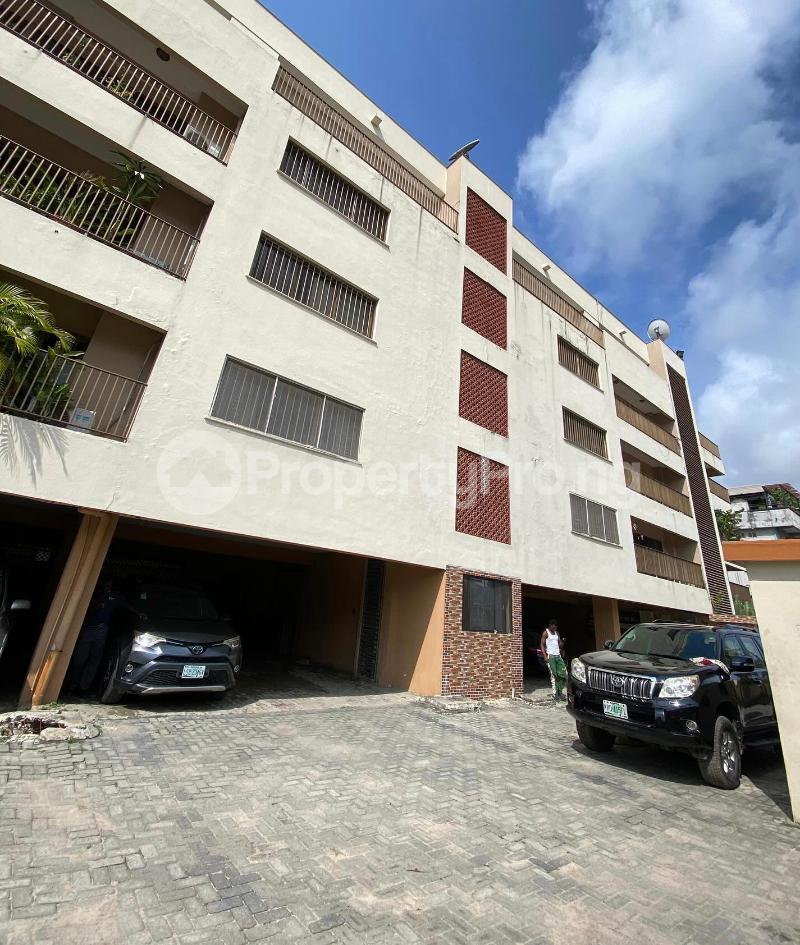 3 bedroom House for rent Victoria Island Lagos