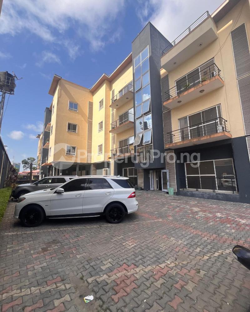 3 bedroom House for sale ONIRU Victoria Island Lagos
