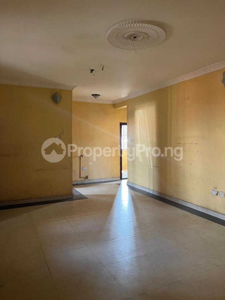 3 bedroom Flat / Apartment for rent Gbagada Lagos