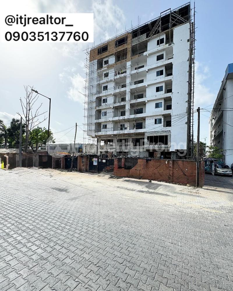 3 bedroom House for sale Victoria Island Lagos