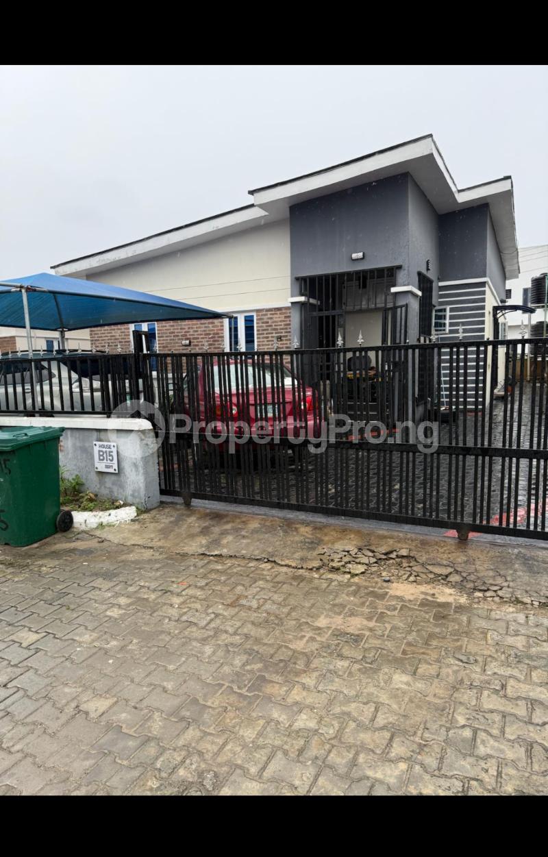 3 bedroom House for sale Lakowe Ajah Lagos