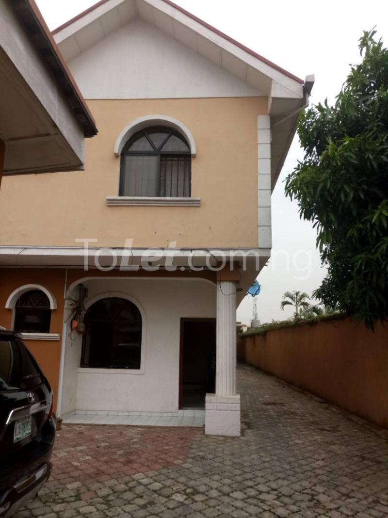 3 bedroom Flat / Apartment for rent   Opebi Ikeja Lagos