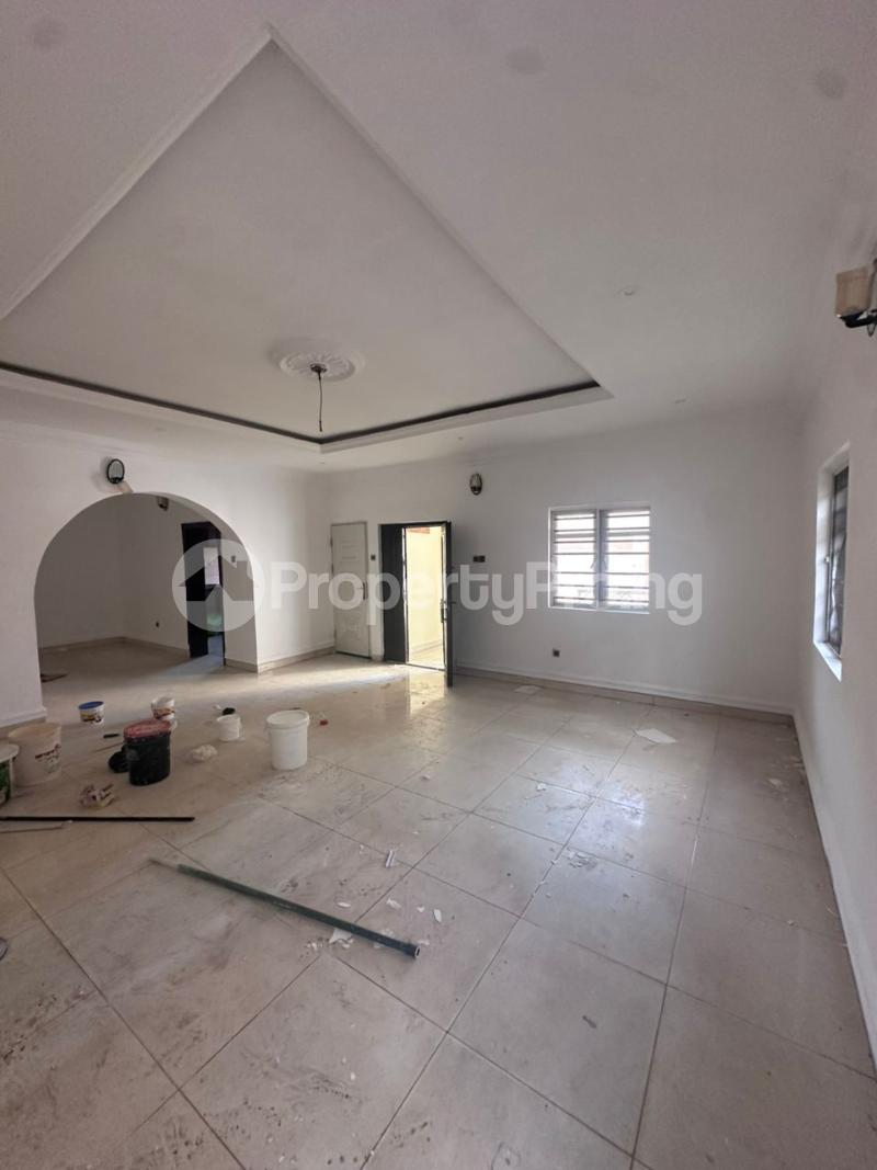 3 bedroom Flat / Apartment for rent Ologolo Lekki Lagos