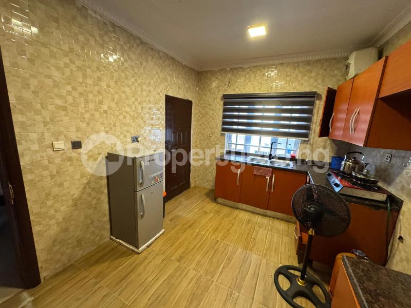3 bedroom Flat / Apartment for rent Off Admiralty Way Lekki Phase 1 Lekki Lagos
