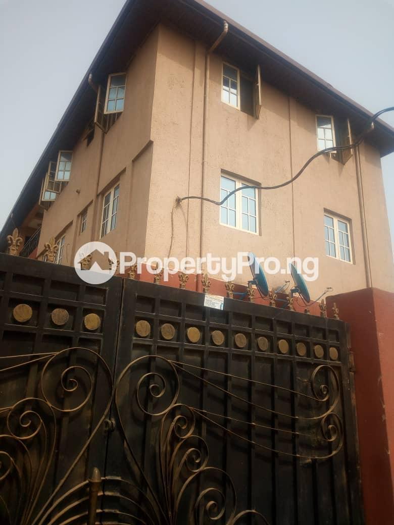 3 bedroom Flat / Apartment for rent Ogungbamila Akoka Yaba Lagos