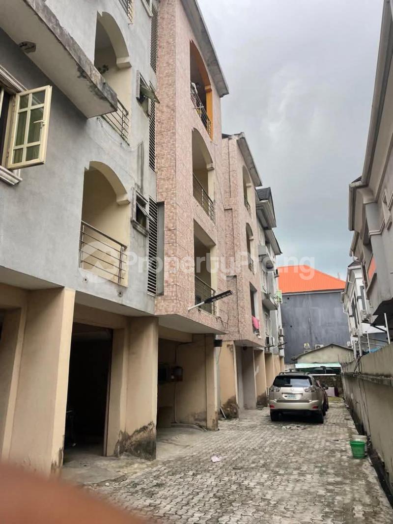 3 bedroom Flat / Apartment for sale Opposite House On The Rock, Ikate Lekki Lagos