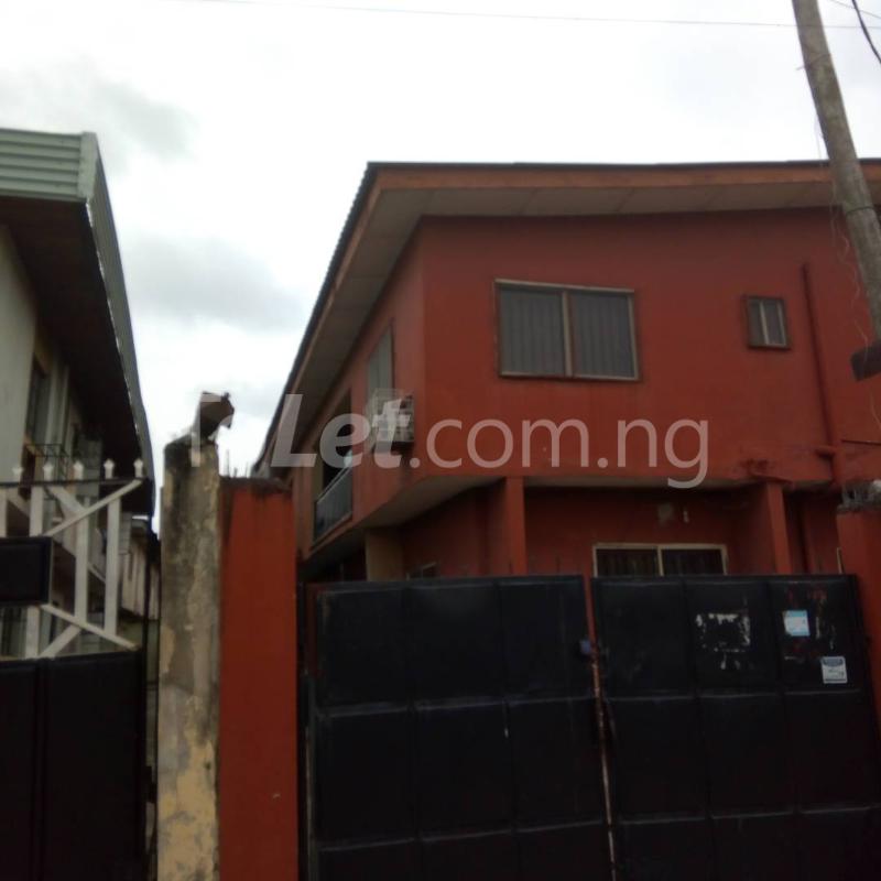 3 bedroom Flat / Apartment for rent 10 Oyewole Street Ifako-gbagada Gbagada Lagos