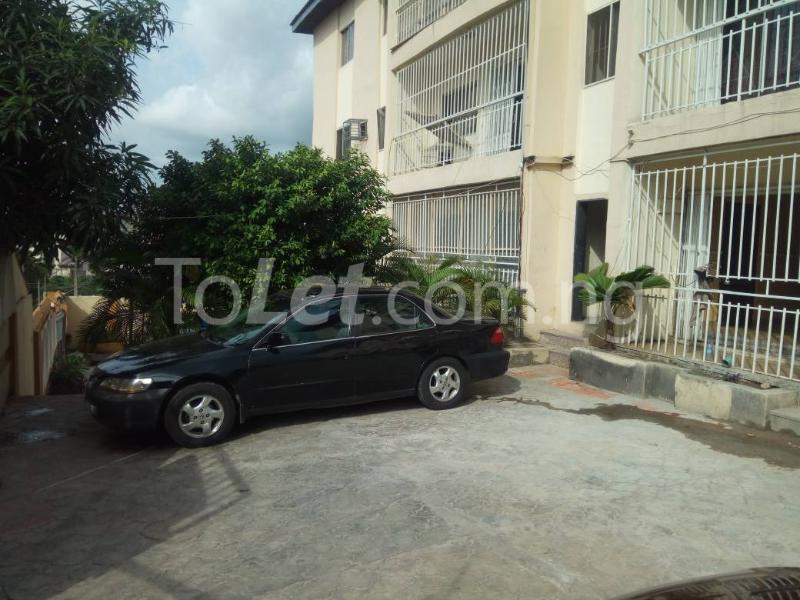 3 bedroom Flat / Apartment for rent Off Allen Avenue Allen Avenue Ikeja Lagos
