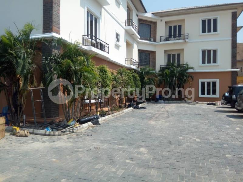 3 bedroom Flat / Apartment for rent   Lekki Phase 1 Lekki Lagos